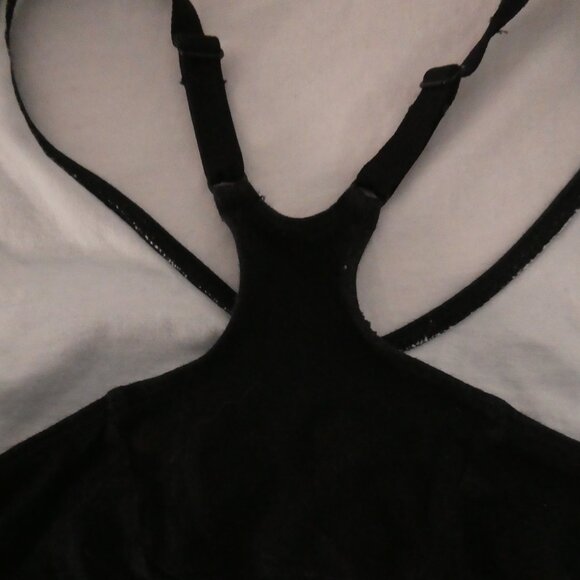 FRUIT OF THE LOOM | size 34 | Black Racerback Sports Bra - Picture 8 of 10